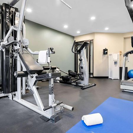 Best Western Inn Rice Lake Екстериор снимка