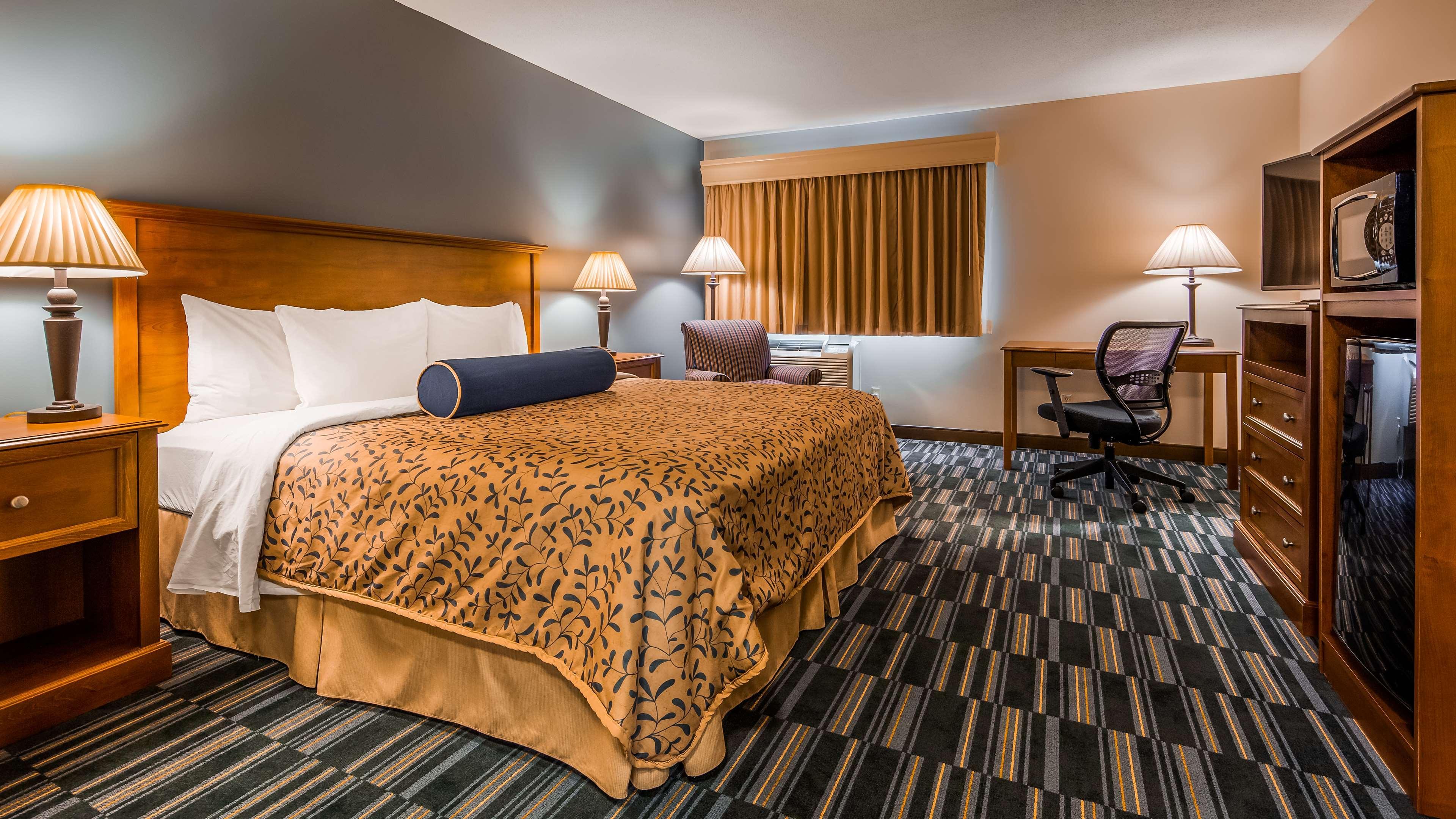 Best Western Inn Rice Lake Екстериор снимка