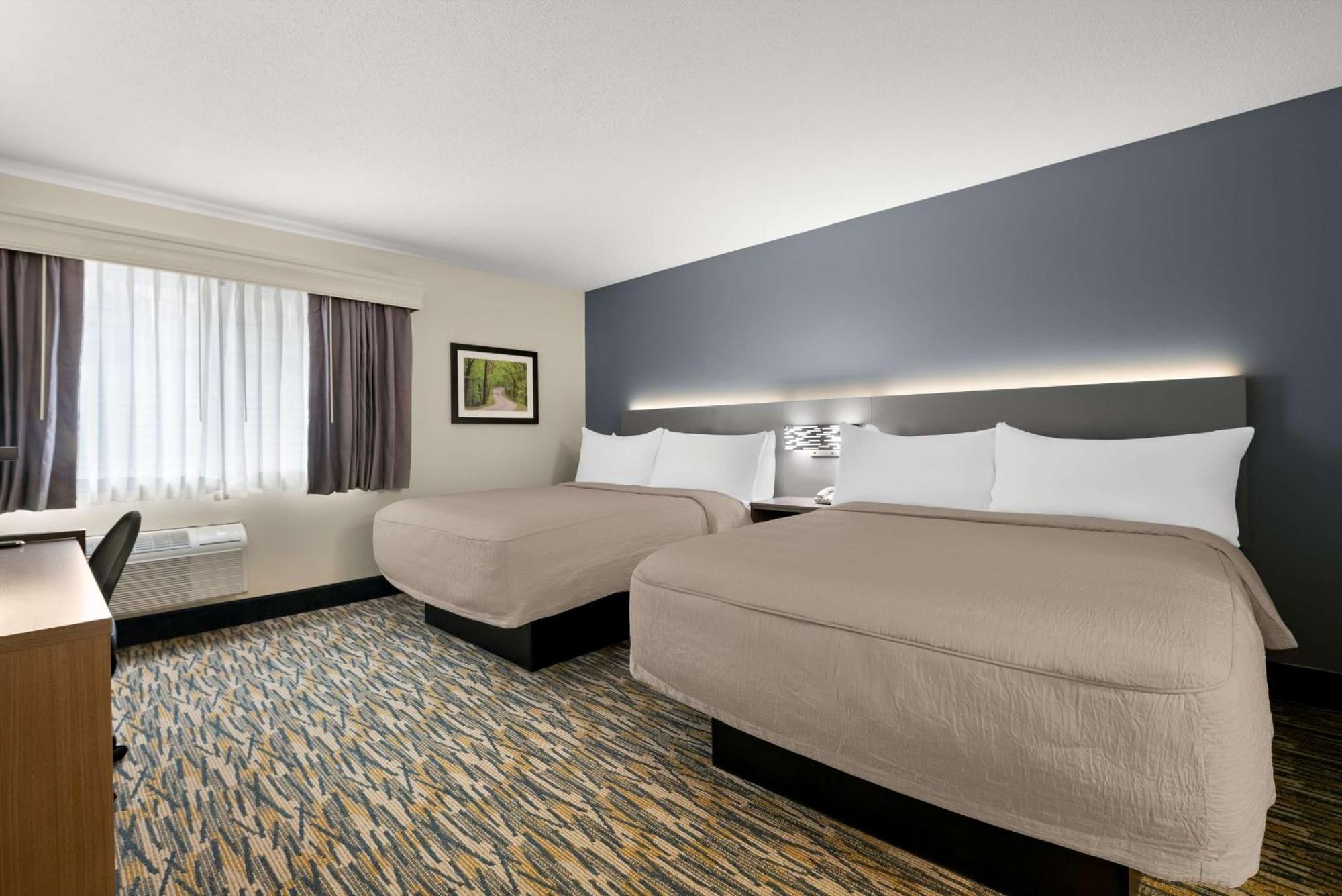 Best Western Inn Rice Lake Екстериор снимка